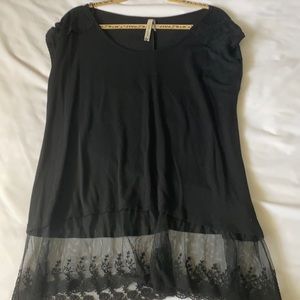 Lace black tshirt